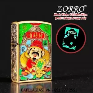 BẬT LỬA ZIPPO ZORRO HÌNH THẦN TÀI SƠN MÀU DẠ QUANG PHÁT SÁNG TRONG TỐI DẬP NỔI 6 MẶT (FULLBOX) - (XÀI XĂNG)